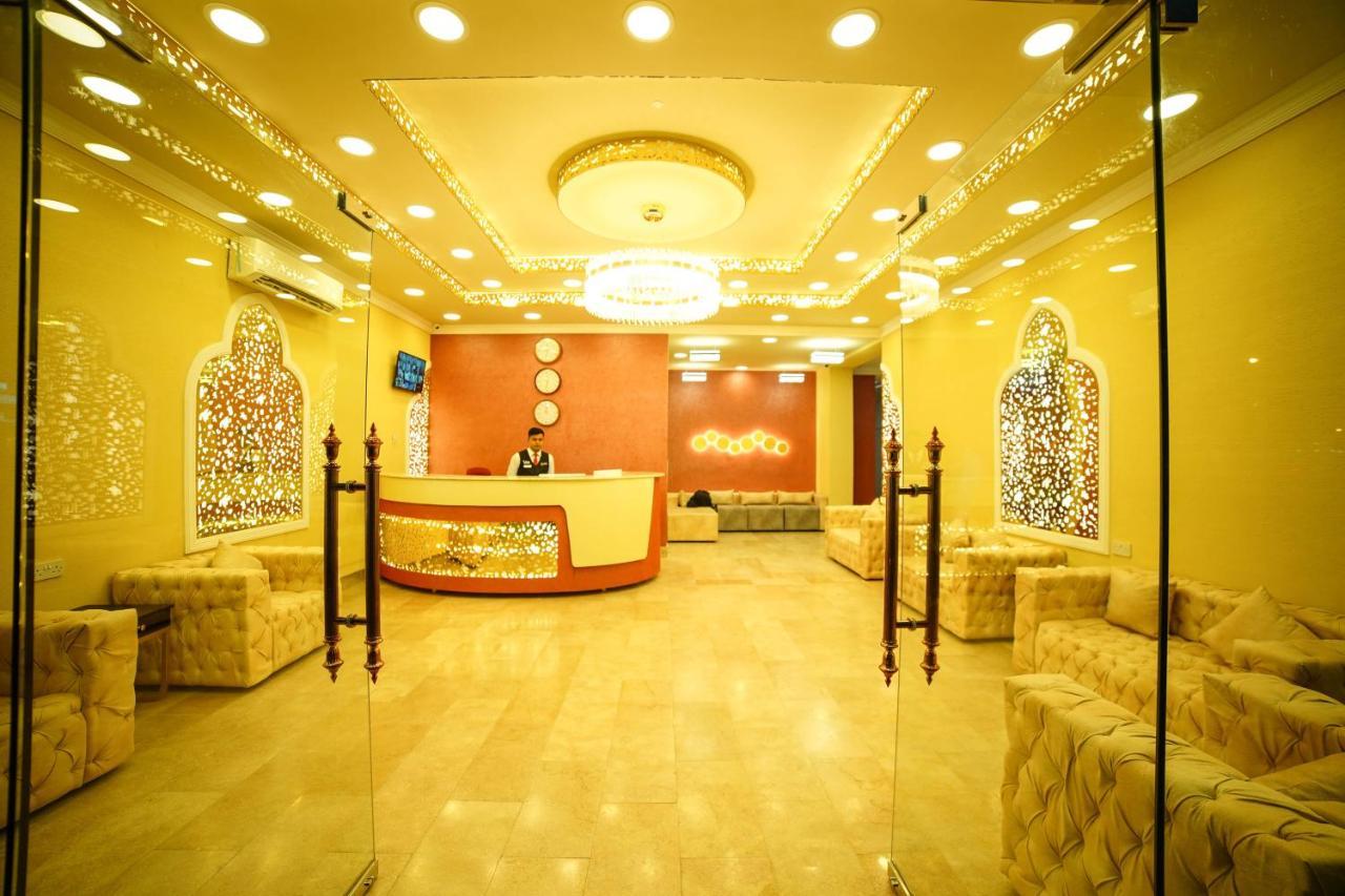 Star Emirates Downtown Hotel Салала Екстер'єр фото