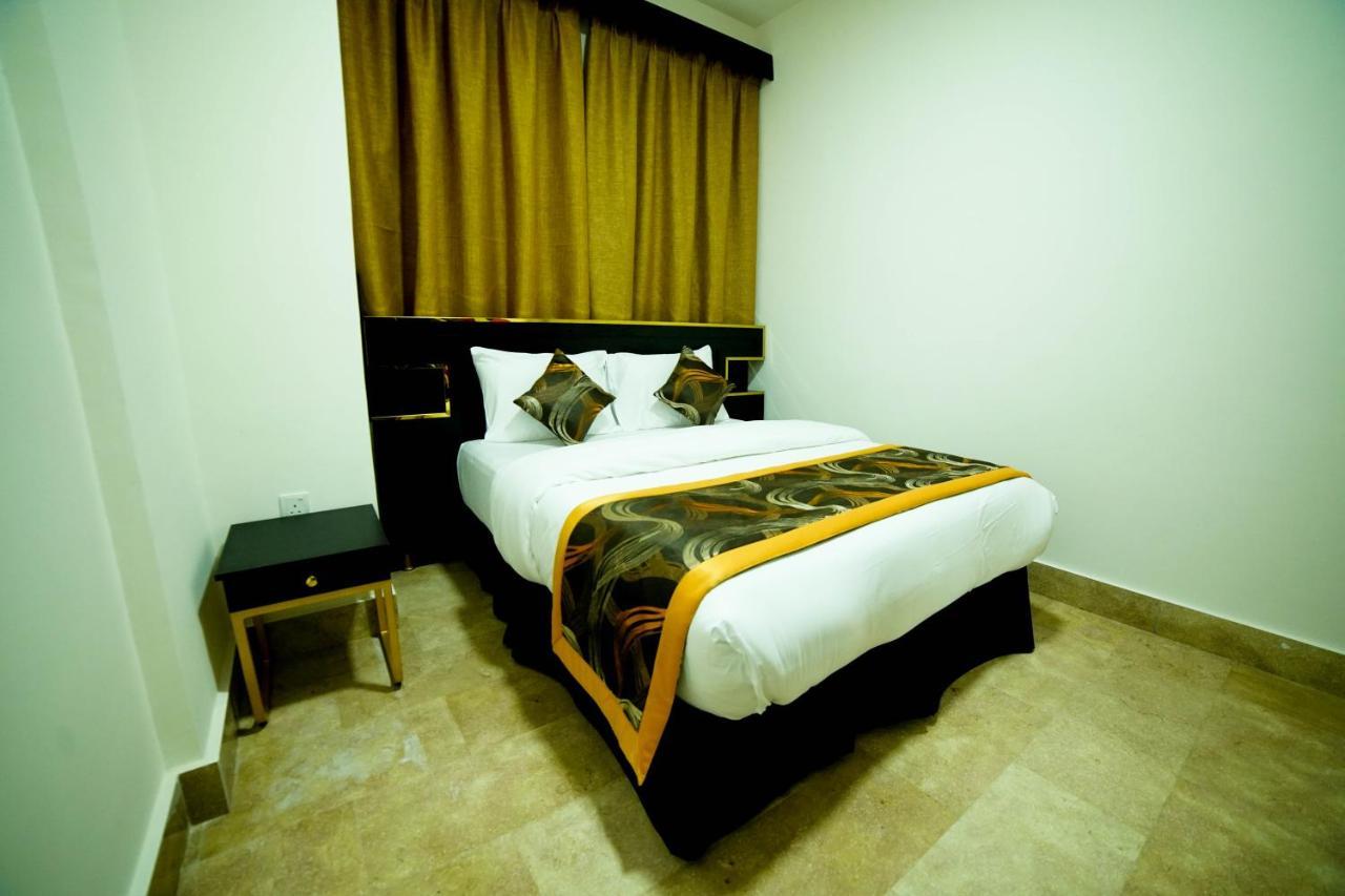 Star Emirates Downtown Hotel Салала Екстер'єр фото